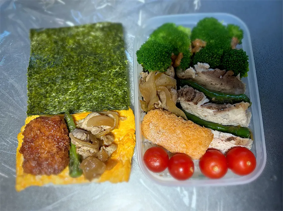 Snapdishの料理写真:10/31  子のおにぎらずと自分弁当|なかちゃんたまごさん