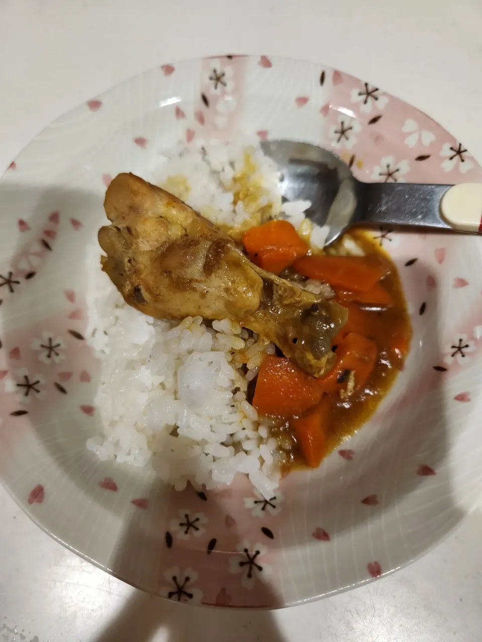 Snapdishの料理写真:手羽元カレー|さきさん