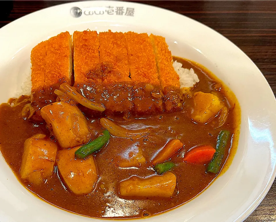 Snapdishの料理写真:野菜カレーチキンカツトッピングライス150g©︎CoCo壱|須佐浩幸さん