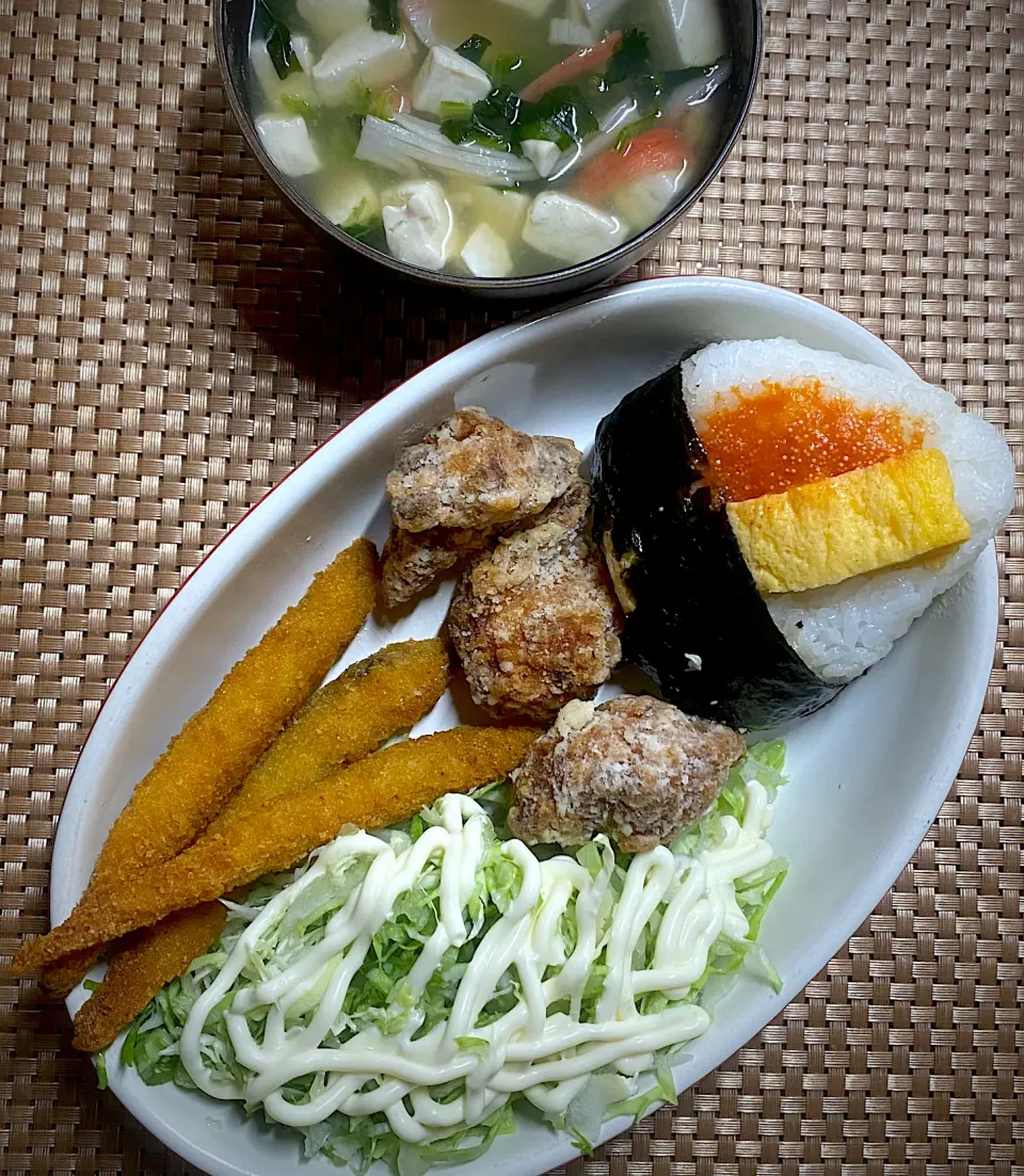 唐揚げ定食|すくらんぶるえっぐさん