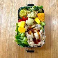 Snapdishの料理写真:10月31日お弁当|auloraさん