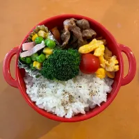 Snapdishの料理写真:2024.10.31 次男お弁当| いじゅさん