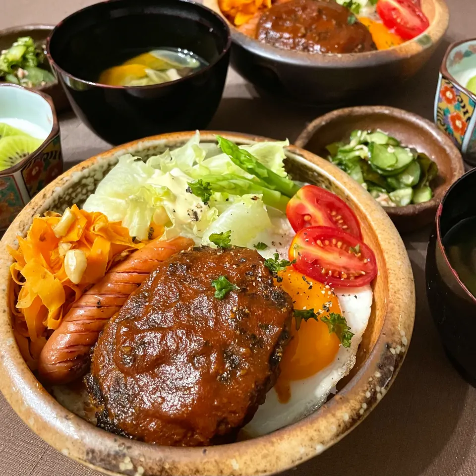 Snapdishの料理写真:ロコモコ丼|かつおさん