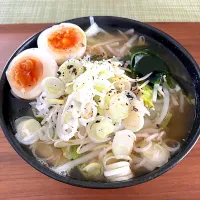 Snapdishの料理写真:マルタイラーメン|ふみぃさん