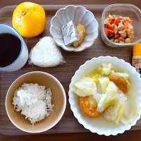 Snapdishの料理写真:わたしの在宅ワークランチ🍴集まれ✨いろんな残りもの…|みーぬさん