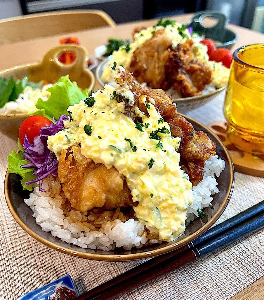 Snapdishの料理写真:唐揚げタルタル丼！|ラゴさん。さん