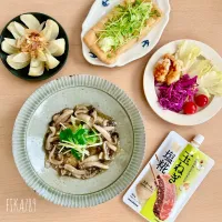 Snapdishの料理写真:びせんさんの料理 豆腐の和風キノコ餡掛け～✴️| FIKA789さん