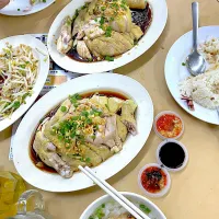 Snapdishの料理写真:Chicken rice|Ee Shanさん