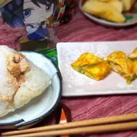 Snapdishの料理写真:朝食のおにぎり&玉子焼|イリヤさん