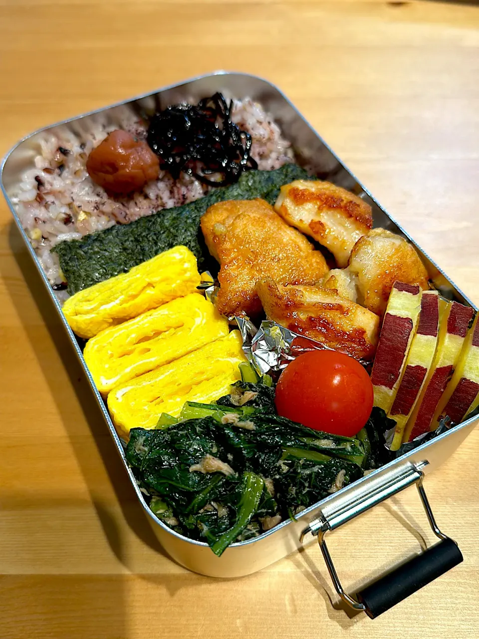 お弁当|メガネおばさんさん