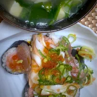 Snapdishの料理写真:こぼれ寿司🍣|すくらんぶるえっぐさん