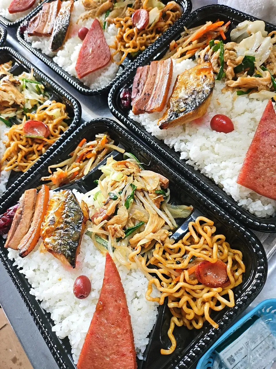 Snapdishの料理写真:フーチャンプルー弁当|景子さん