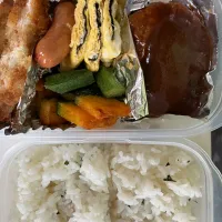 Snapdishの料理写真:デミグラスハンバーグ弁当|あーやーさん