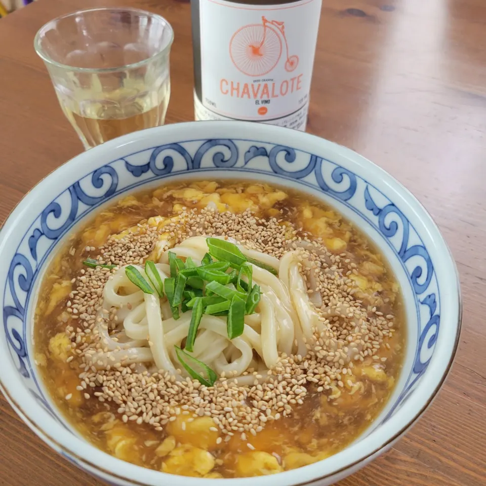 Snapdishの料理写真:ランチ、、、かき玉うどん|あんさん