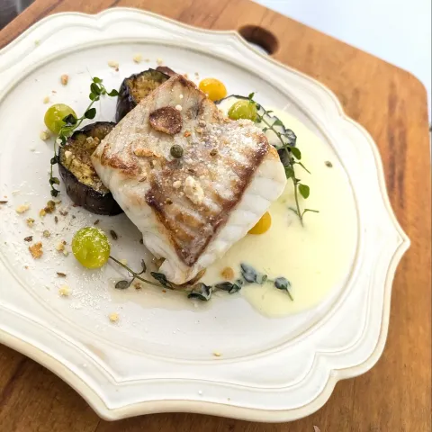 「ドン　ウマッジオ　芳醇ペコリーノ」を使ってみたSnapdishの料理・レシピ写真:秋味✽スズキのポワレ✽レモンクリーム✽ペコリーノ入りデュカを散らして