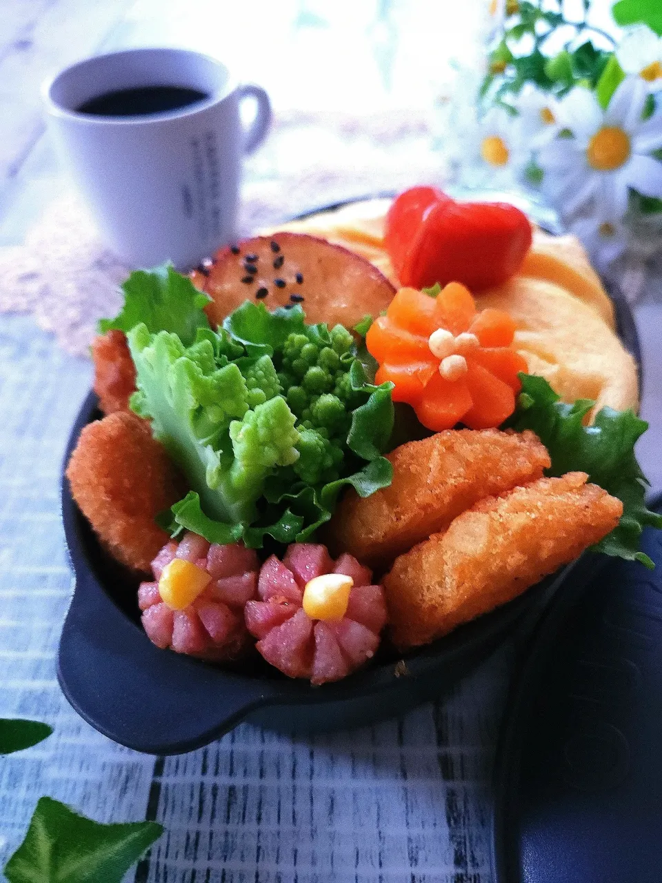 Snapdishの料理写真:オムライス弁当|sugar beansさん