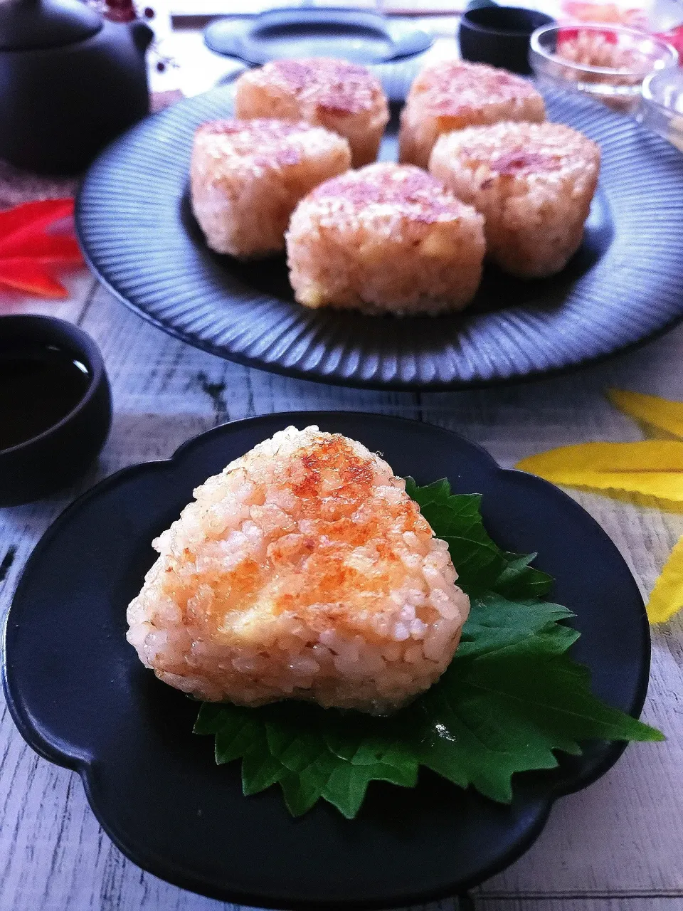 Snapdishの料理写真:チーズおかか焼きおにぎり|sugar beansさん