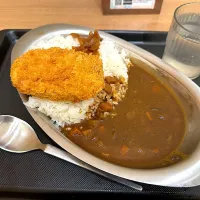 Snapdishの料理写真:コロッケカレー|マハロ菊池さん