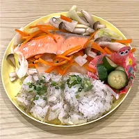 Snapdishの料理写真:11/1 シャケのホイル焼き|chiiiiikaさん