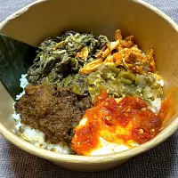 Snapdishの料理写真:Nasi Padang|yeni kartikasariさん