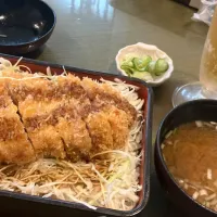 Snapdishの料理写真:ソースかつ丼（ロース）🐽|まさとさん