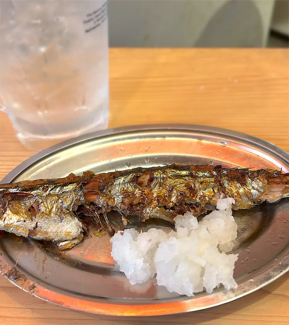 Snapdishの料理写真:サンマ塩焼き|あきちゃ☆彡さん