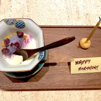 Tofu Pudding
Black Rice Soy Ice Cream and Persimmon Compote|H2Oさん