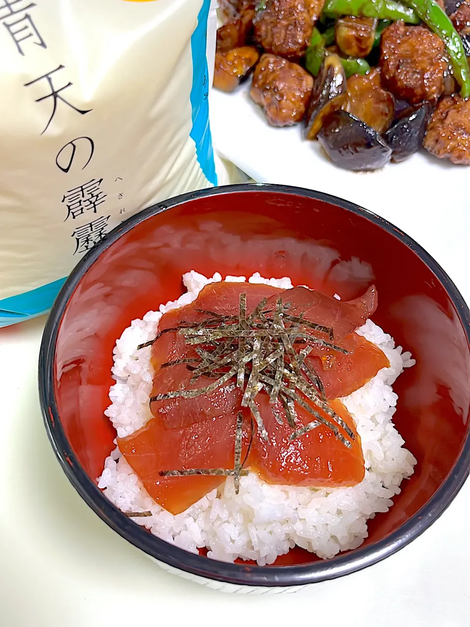 青天の霹靂でマグロの漬け丼！|ikumonさん