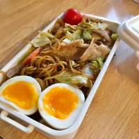 Snapdishの料理写真:焼きそば弁当|gentle___moonさん