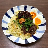 Snapdishの料理写真:汁なし担々麺| dashi menjiroさん