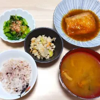 Snapdishの料理写真:2024 1101　鯖のみぞれ煮　小松菜のおひたし　卯の花　なめことわかめのお味噌汁|いもこ。さん