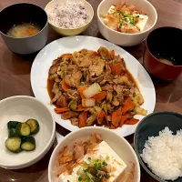 Snapdishの料理写真:11/2 白菜と豚肉のうま煮|chiiiiikaさん