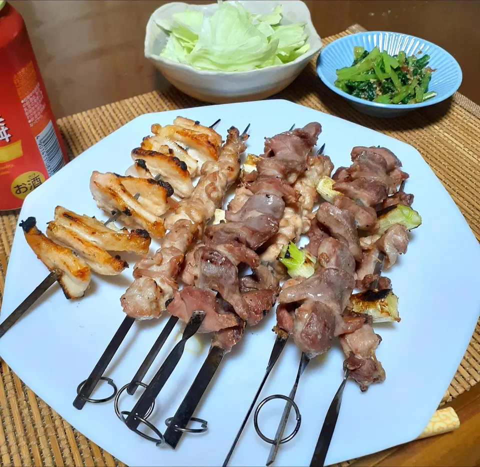 焼き鳥～🐔　　　　　　　　　　　（軟骨・せせり・砂肝・親鳥）|びせんさん