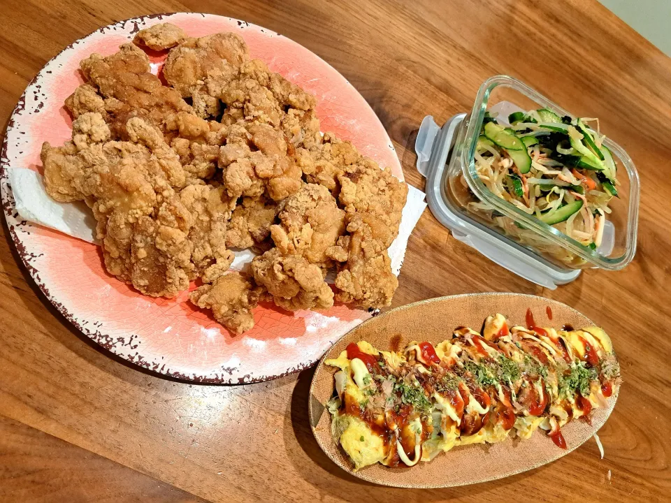 鶏のからあげ　キャベツ玉子焼き　きゅうりわかめの中華サラダ|m aさん