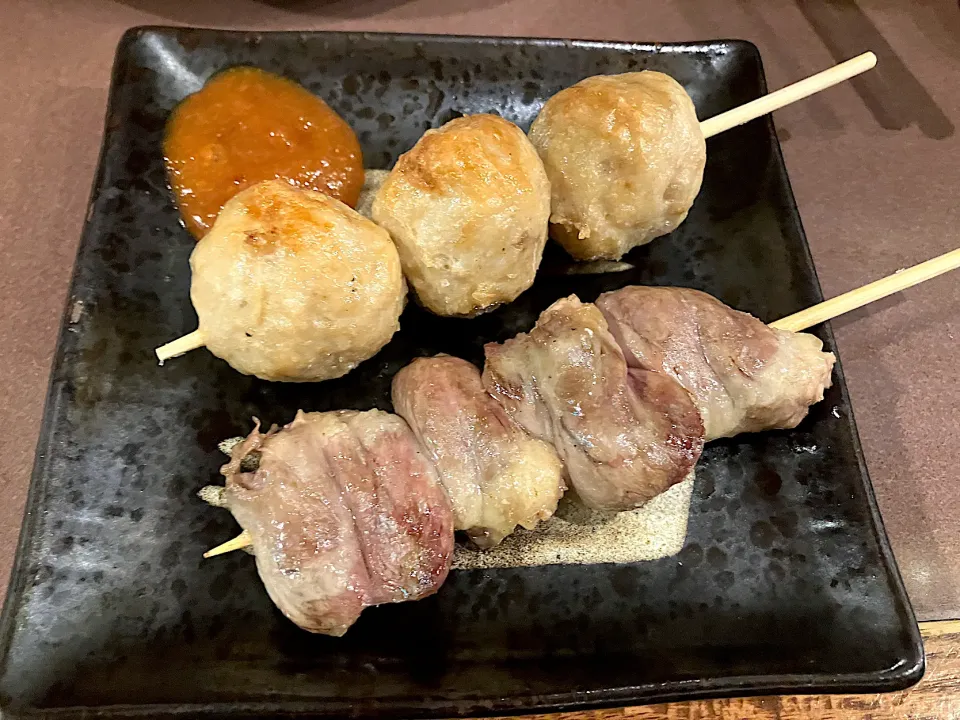 Snapdishの料理写真:鶏ハツ&つくね|しのぶさん