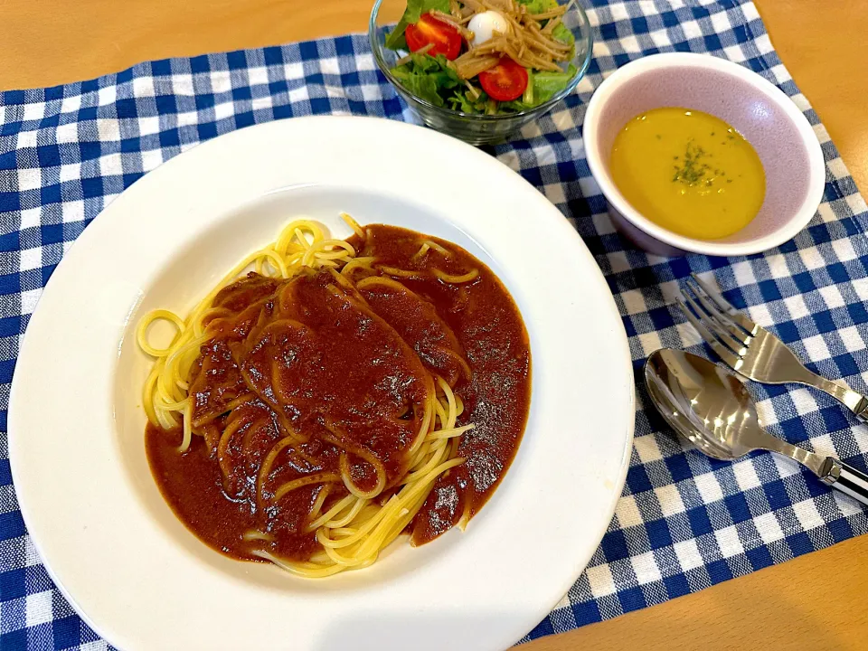 Snapdishの料理写真:たま〜に食べたくなるミートスパゲティー|waicaさん