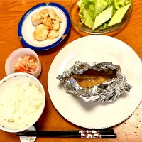 Snapdishの料理写真:秋鮭のホイル焼き|マイさん