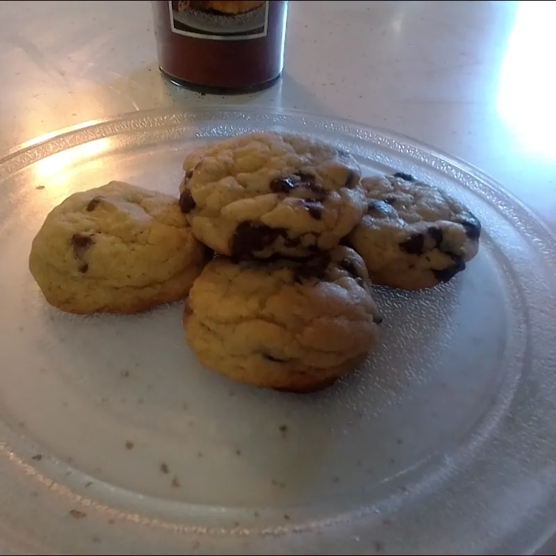 Snapdishの料理写真:chocolate Chip cookies|Tabitha & Memphis Samsさん