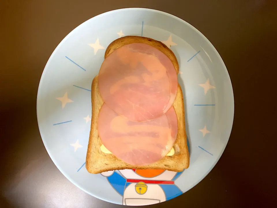 Snapdishの料理写真:ハムトースト|ばーさんさん