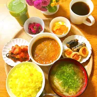 Snapdishの料理写真:今日のスパイスカレー御膳🍛ターメリックライスで^ - ^|HAMI69さん