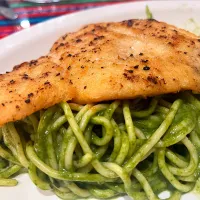 Snapdishの料理写真:Peruvian basil pesto pasta &  chicken|🌺IAnneさん