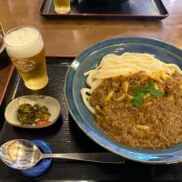 Snapdishの料理写真:キーマカレーうどん大盛、ラガー🍺|buhizouさん