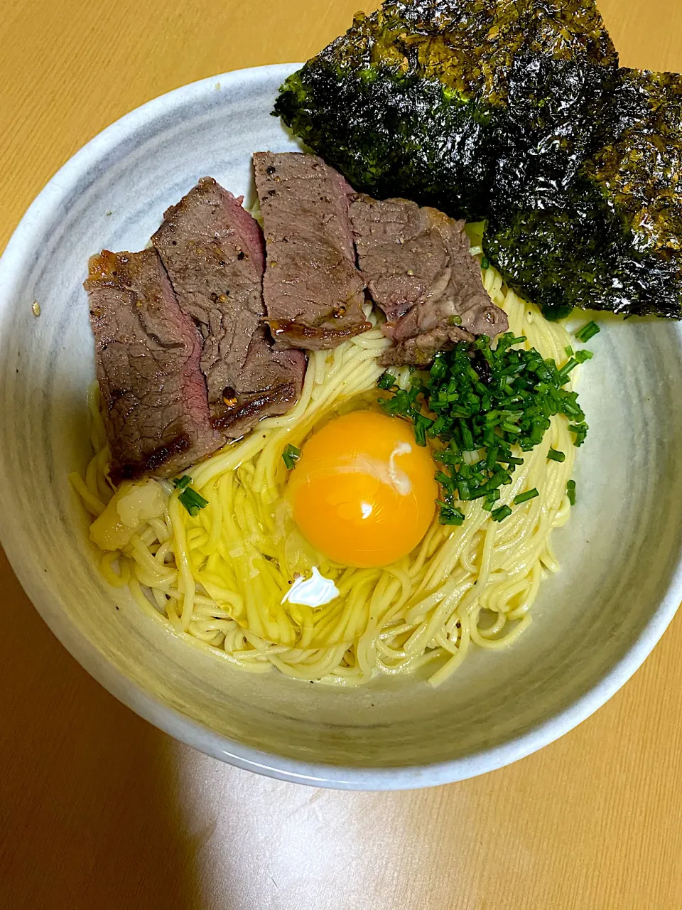 Snapdishの料理写真:肉焼き油そば|わたしさん