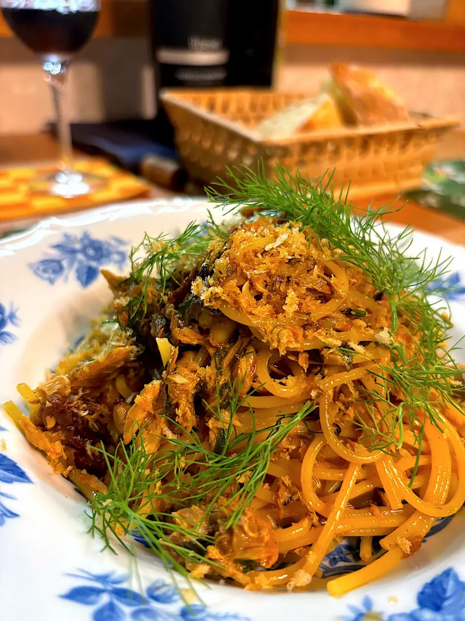 鯖のオリーブオイル漬けでシチリア風パスタ|かおポンさん