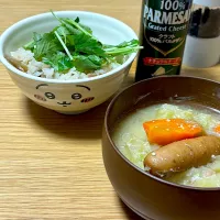 Snapdishの料理写真:11/3の夜ごはん~豚バラときのこの炊き込みご飯、具沢山味噌汁~| ゆかｕさん