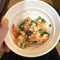 Snapdishの料理写真:鮭の炊き込みご飯|とてぃおさん