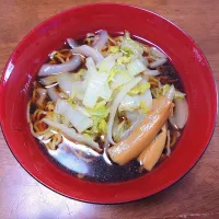 Snapdishの料理写真:醤油ラーメン(すみれ のたれ使用)| 秀美«シュウビ»さん