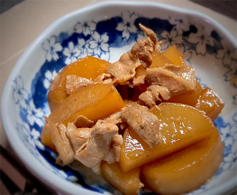 今夜は、味しみ豚バラ大根を頂きました😋👍🎵|ギムレットさん