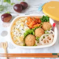 Snapdishの料理写真:栗尽くし＊クリーミー栗コロッケ弁当