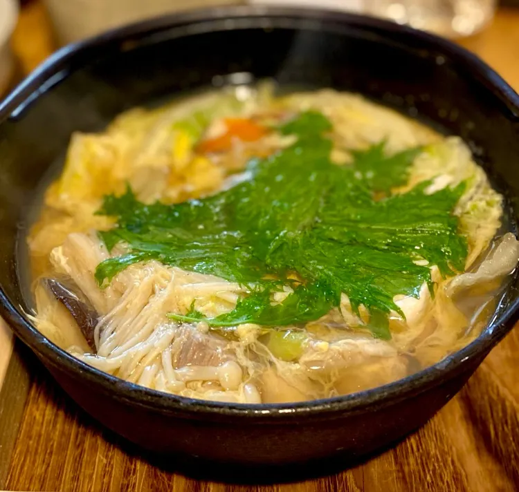 Snapdishの料理写真:肌寒いので
雑炊で  朝ごはん💦|ばくあんしゃさん